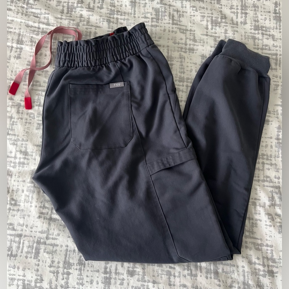 Figs Scrubs Size Small Lesage Joggers in Charcoal